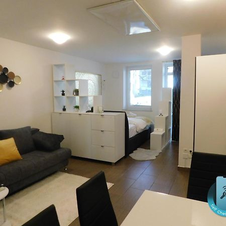 リュブリャナModern Center Studio Under The Castle - Free Parkingアパートメント エクステリア 写真