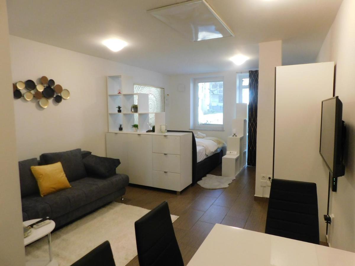 リュブリャナModern Center Studio Under The Castle - Free Parkingアパートメント エクステリア 写真